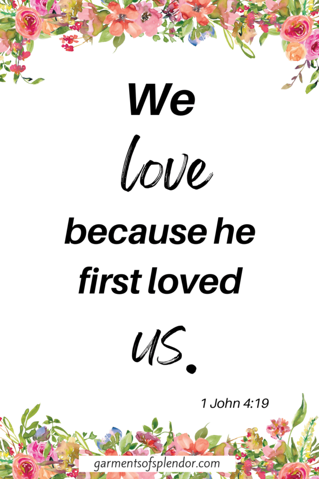 28 Bible Verses About God’s Unconditional Love (with Free Printables)